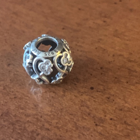 Pandora Disney Charm - Picture 5 of 8
